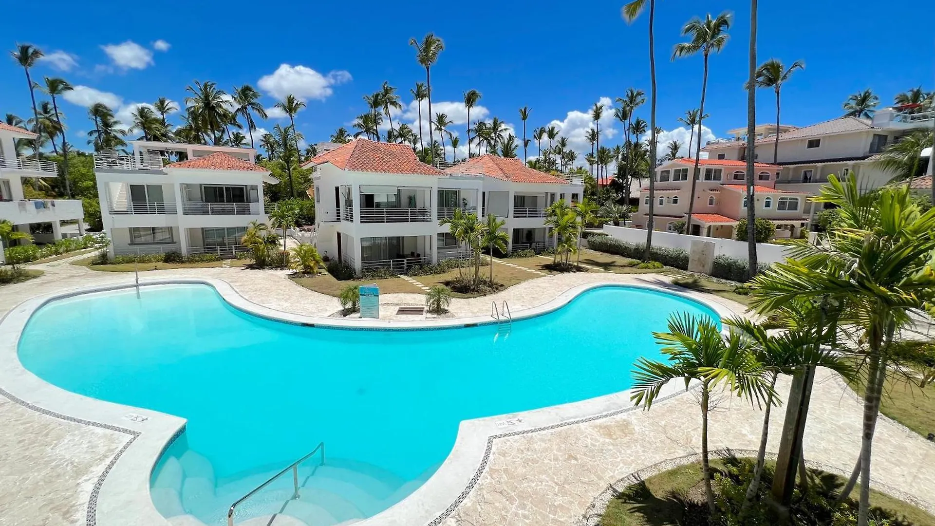 Deluxe Villas Bavaro Beach & Spa - Best Price For Long Term Vacation Rental Punta Cana