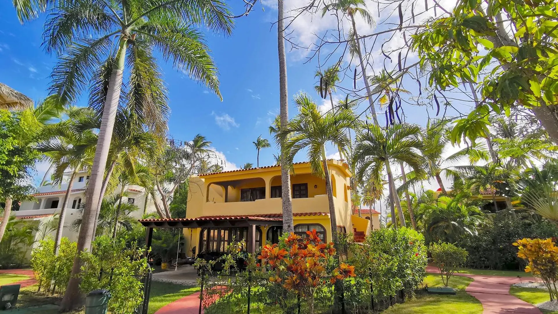 Deluxe Villas Bavaro Beach & Spa - Best Price For Long Term Vacation Rental Punta Cana